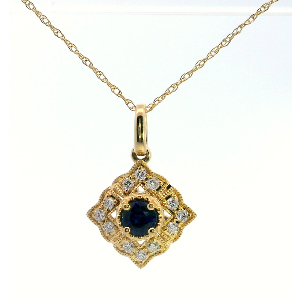 Pendant/Necklace Saxons Fine Jewelers Bend, OR