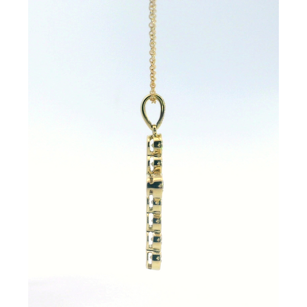 Pendant/Necklace Image 2 Saxons Fine Jewelers Bend, OR