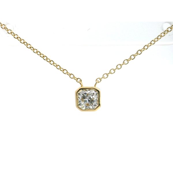 Pendant/Necklace Saxons Fine Jewelers Bend, OR