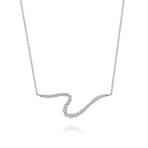 Pendant/Necklace Saxons Fine Jewelers Bend, OR
