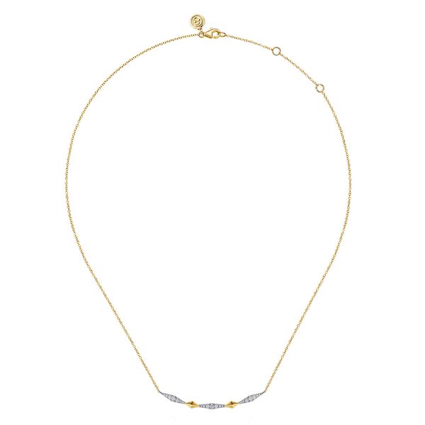 Pendant/Necklace Image 2 Saxons Fine Jewelers Bend, OR