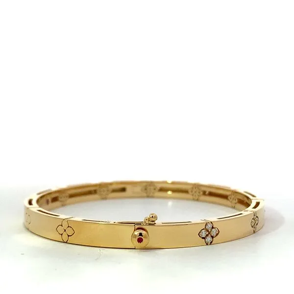 Roberto Coin. Diamond Love in Verona Bangle Image 2 Saxons Fine Jewelers Bend, OR