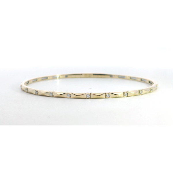 14 Karat Yellow Gold Diamond Pyramid Design Bangle Saxons Fine Jewelers Bend, OR
