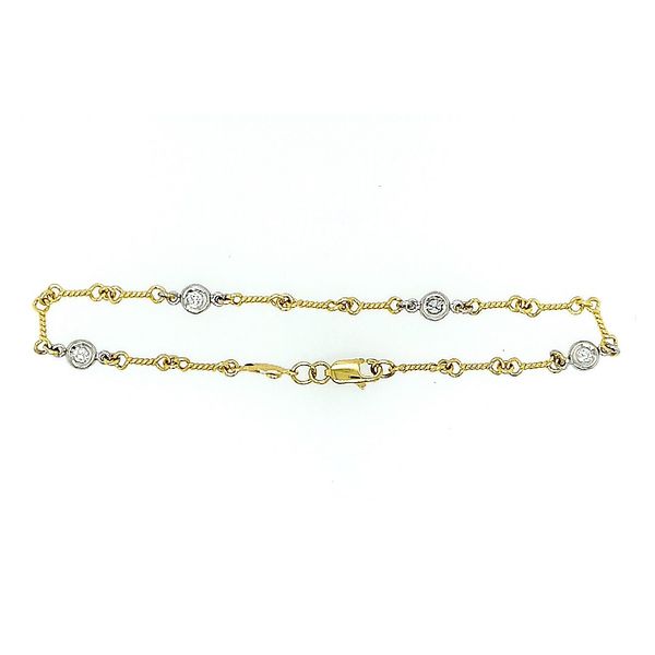 Roberto Coin. 4 Station Diamond Link Bracelet Image 2 Saxons Fine Jewelers Bend, OR