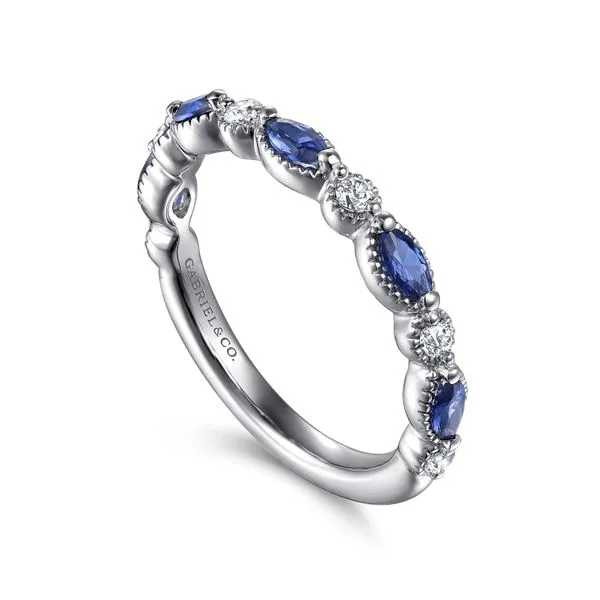 Fashion Ring