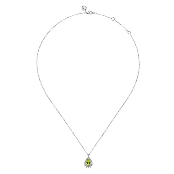 Pendant Image 2 Saxons Fine Jewelers Bend, OR