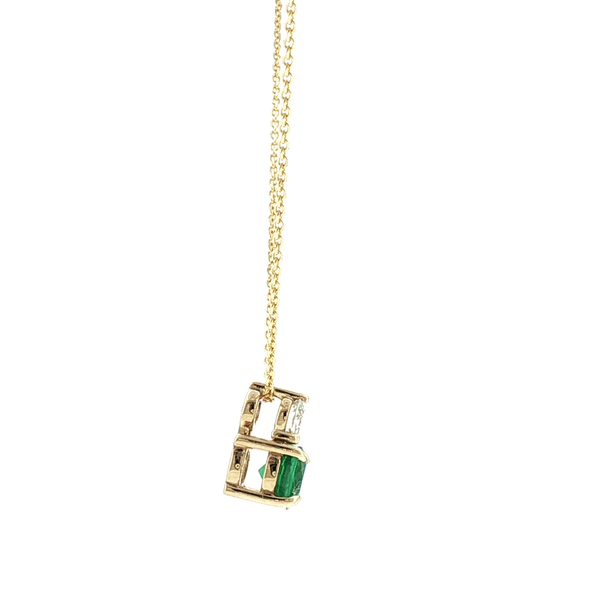 Pendant Image 2 Saxons Fine Jewelers Bend, OR
