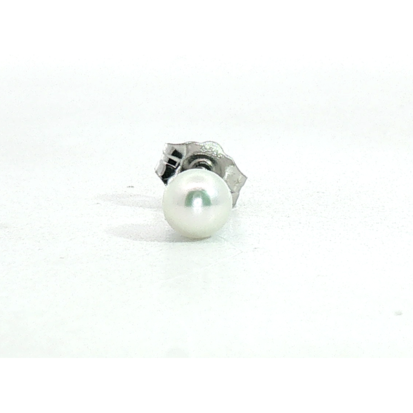 White Gold Akoya Pearl Studs Saxons Fine Jewelers Bend, OR