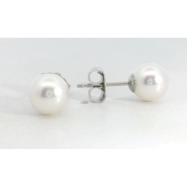 14K White Gold Akoya Round Pearl Stud Earrings 6 to 6.5mm White Cream High Luster Half Drilled Cap Setting Image 2 Saxons Fine Jewelers Bend, OR