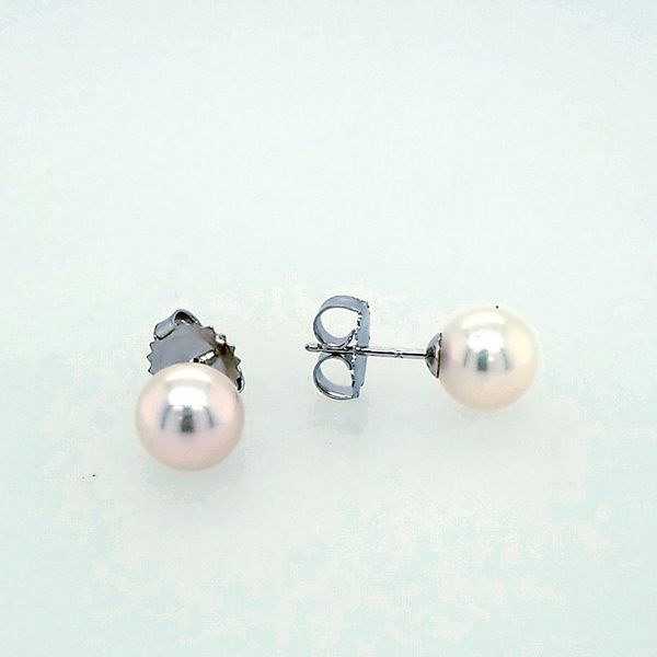 14K White Gold Akoya Round Pearl Stud Earrings 7 to 7.5mm White Cream Excellent Luster Half Drilled Cap Setting Saxons Fine Jewelers Bend, OR