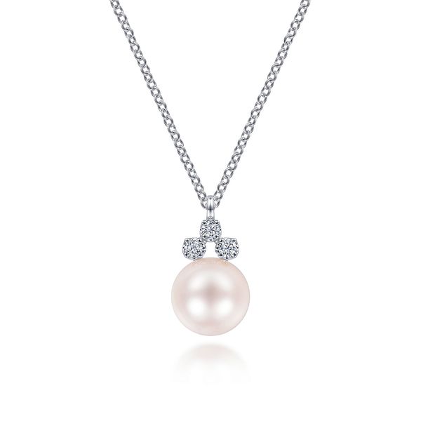 14K White Gold Round Freshwater Pearl and Diamond Pendant Necklace 0.81ct Pearl 0.07ct Near Colorless SI Diamonds 17.5 Inch Chain Saxons Fine Jewelers Bend, OR