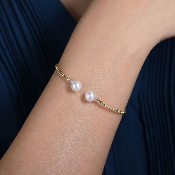 14K Yellow Gold Bujukan Freshwater Pearl and Diamond Split Bangle Bracelet by Gabriel and Co Image 4 Saxons Fine Jewelers Bend, OR