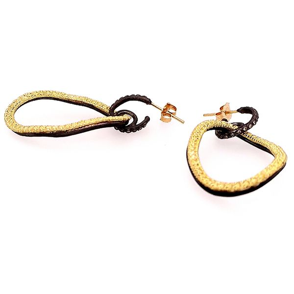 Armenta 18 Karat Yellow Gold Balckened Silver Open Circle-Link Earrings Image 2 Saxons Fine Jewelers Bend, OR
