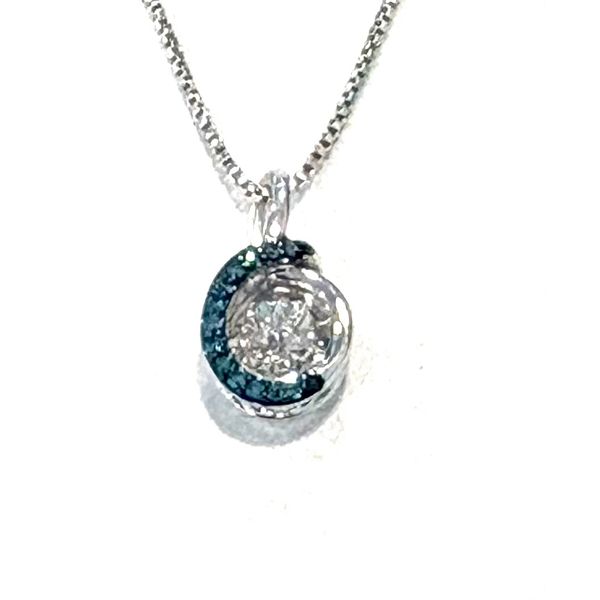Diamond Pendant Schmidt Jewelers, Inc. Arkansas City, KS