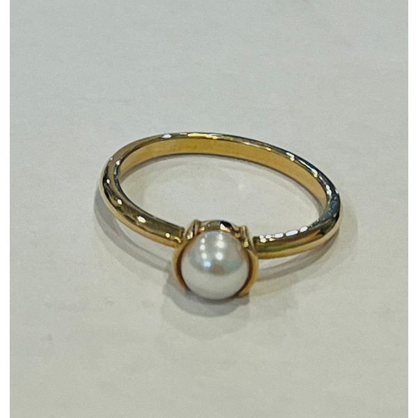 Pearl Ring Schmidt Jewelers, Inc. Arkansas City, KS