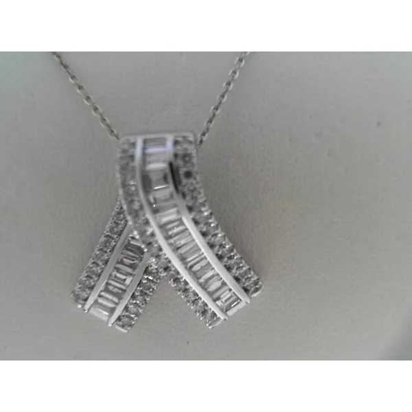 Pendant Score's Jewelers Anderson, SC