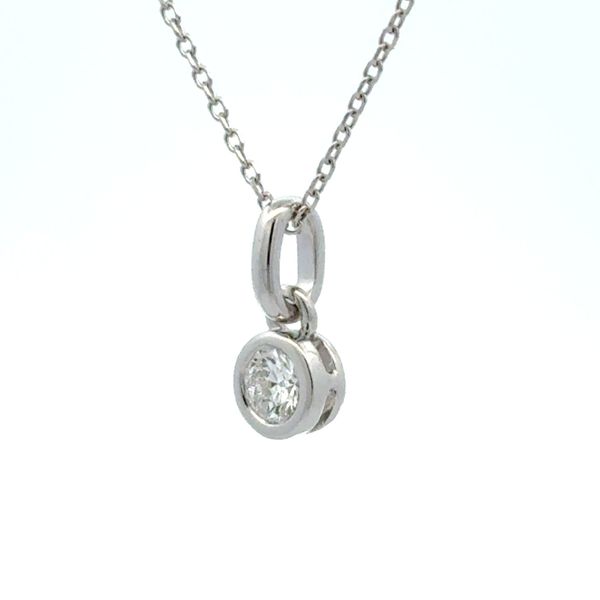 Pendant Score's Jewelers Anderson, SC