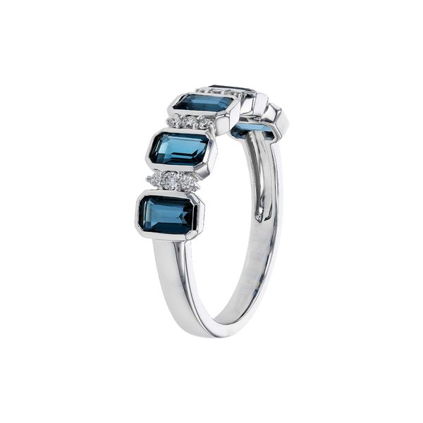 Fashion Ring Image 2 Score's Jewelers Anderson, SC