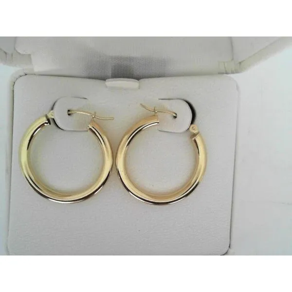 Earrings Score's Jewelers Anderson, SC