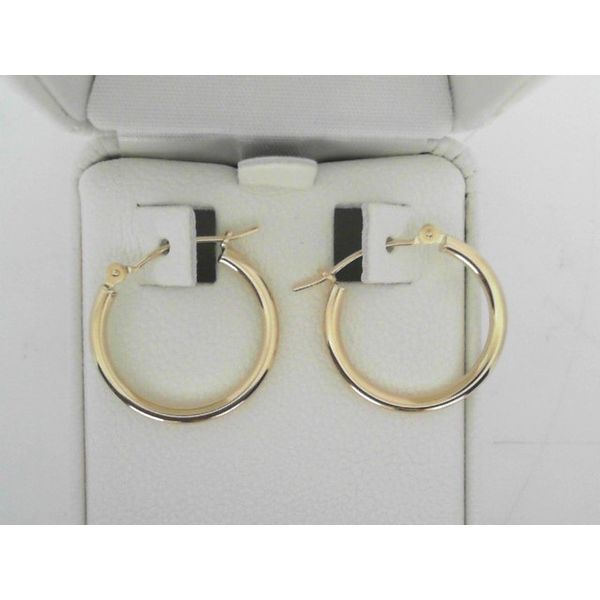 Earrings Score's Jewelers Anderson, SC