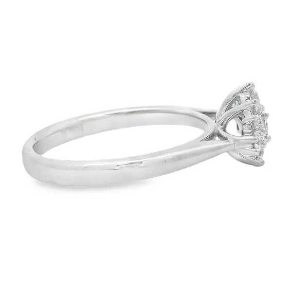 Natural Diamond Engagement Ring