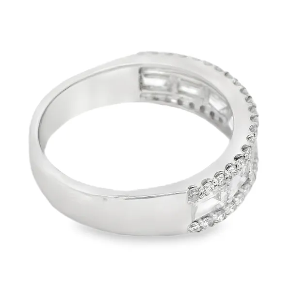 Platinum Diamond Wedding Band