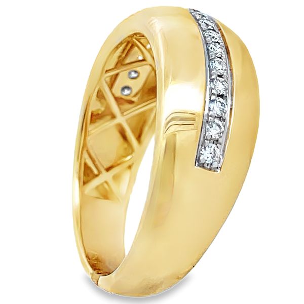 Lady's Yellow 14 Karat Single Row Fashion Ring Image 3 Segner's Jewelers Fredericksburg, TX