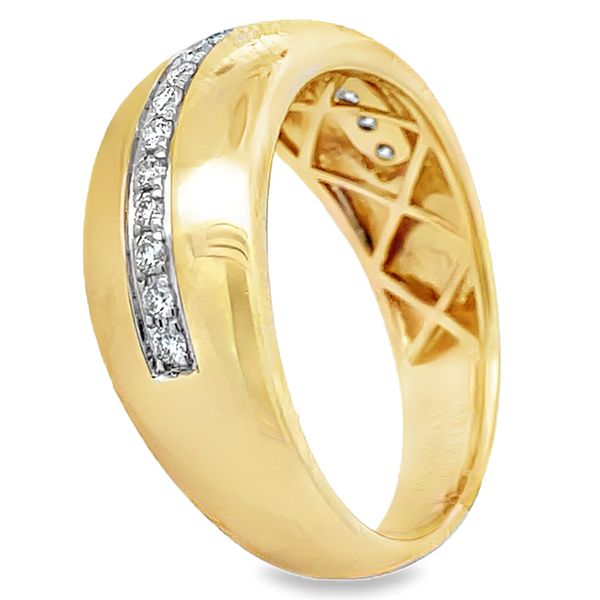 Lady's Yellow 14 Karat Single Row Fashion Ring Image 4 Segner's Jewelers Fredericksburg, TX
