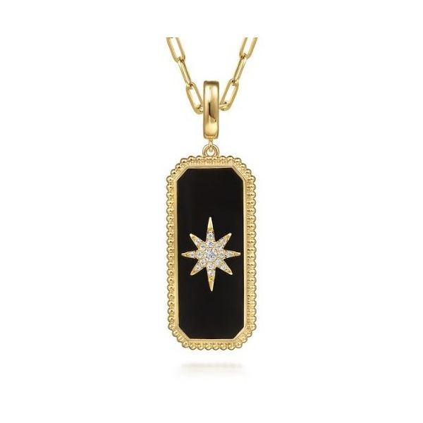 Diamond Pendant Segner's Jewelers Fredericksburg, TX