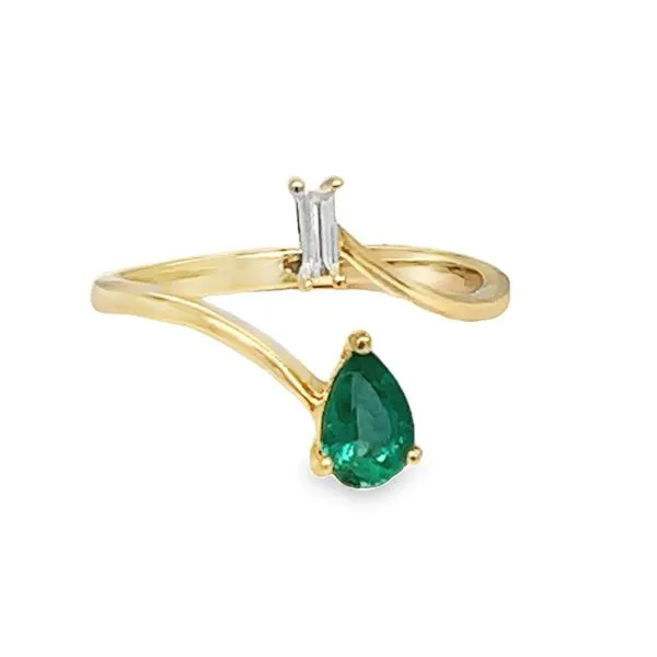 Colored Stone Ring Segner's Jewelers Fredericksburg, TX