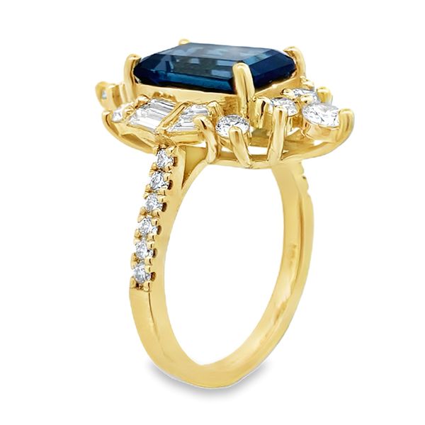 Colored Stone Ring Image 3 Segner's Jewelers Fredericksburg, TX