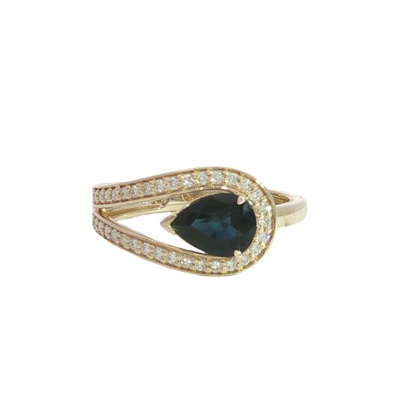 Colored Stone Ring Segner's Jewelers Fredericksburg, TX