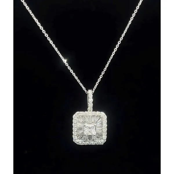 Diamond Pendants Selman's Jewelers-Gemologist McComb, MS
