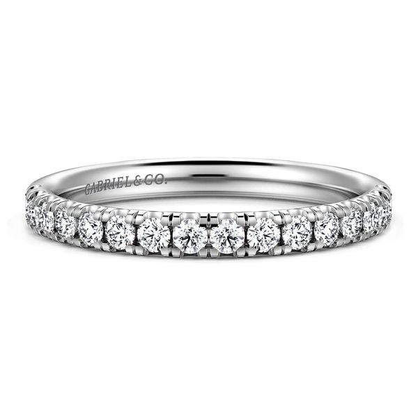 14K white gold diamond wedding band with elegant round diamonds