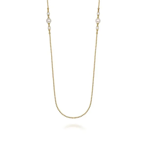 Pearl Necklace Shelle Jewelers, Inc Northbrook, IL