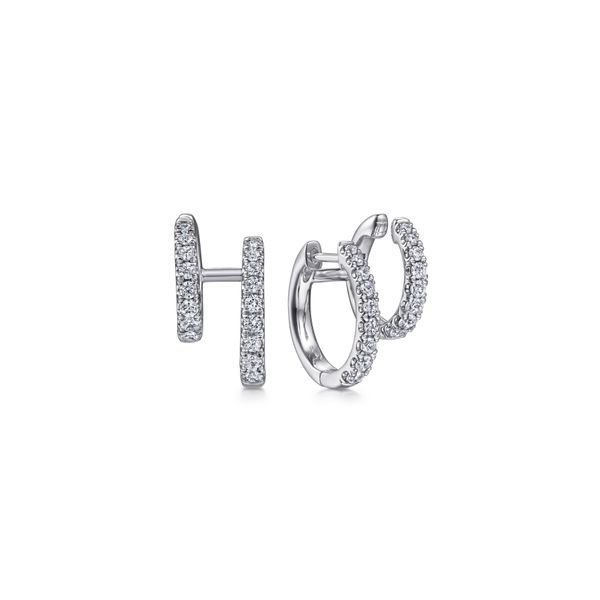 Diamond Earrings Shelle Jewelers, Inc Northbrook, IL