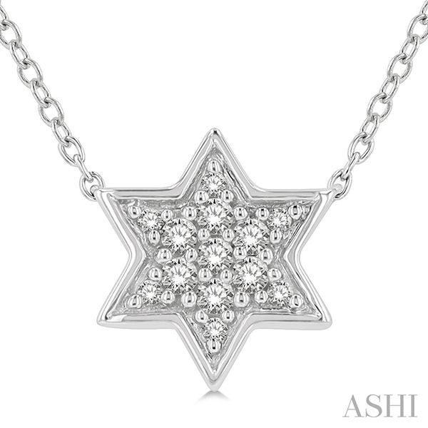 Necklace Shelle Jewelers, Inc Northbrook, IL