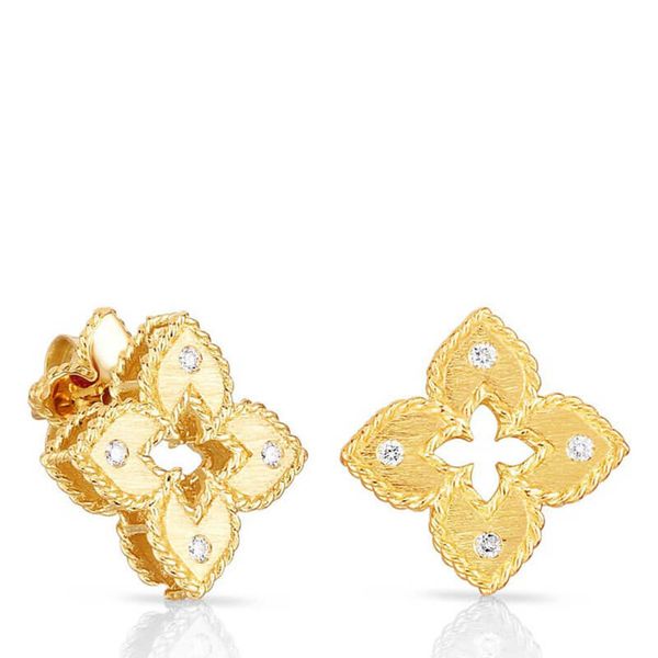 Earrings Shelle Jewelers, Inc Northbrook, IL