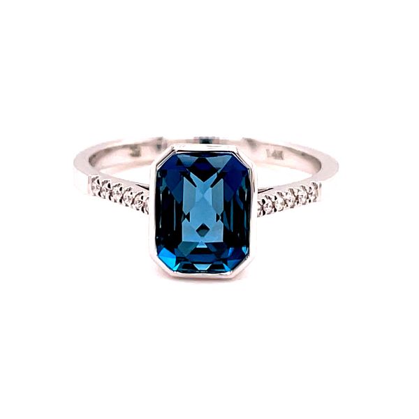 14K White Gold Solitaire Ring Shelle Jewelers, Inc Northbrook, IL