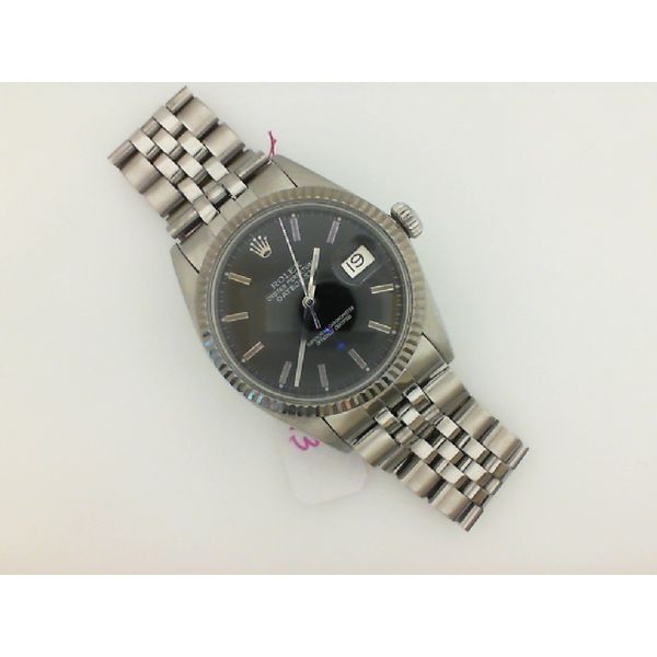 Watch Shelle Jewelers, Inc Northbrook, IL
