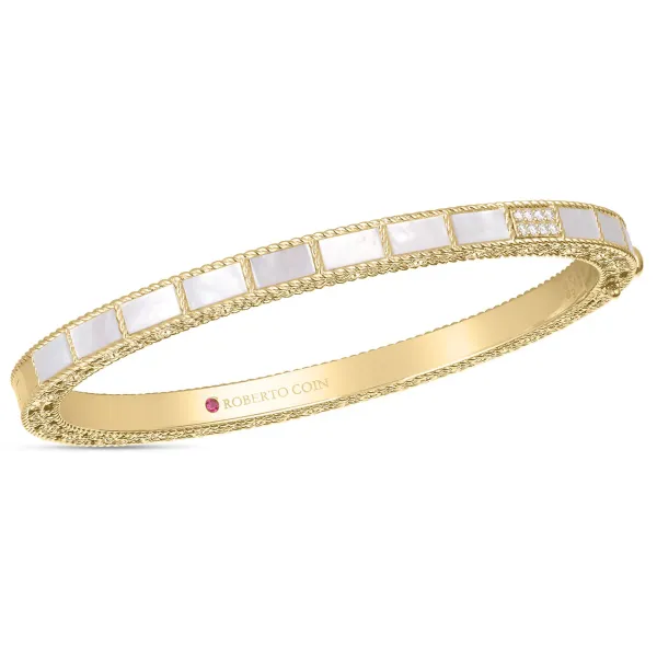 18K Yellow Gold Bangle Bracelet Shelle Jewelers, Inc Northbrook, IL