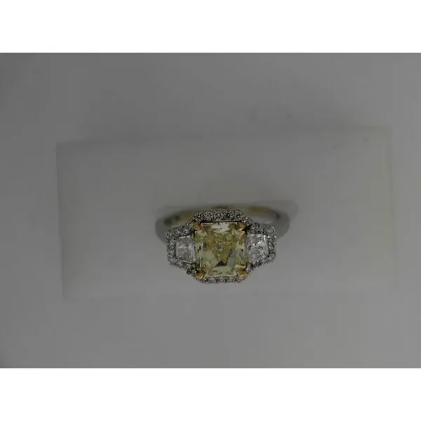 Diamond Fashion Ring Shelle Jewelers, Inc Northbrook, IL
