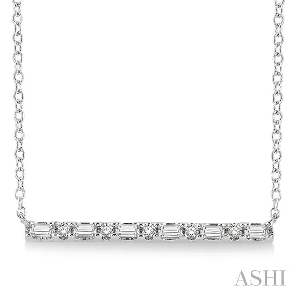 Diamond Necklace Shelle Jewelers, Inc Northbrook, IL