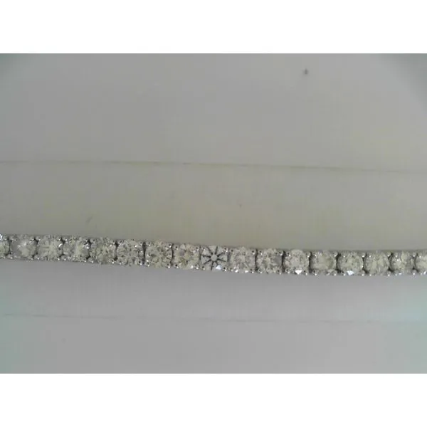 Diamond Bracelet Shelle Jewelers, Inc Northbrook, IL