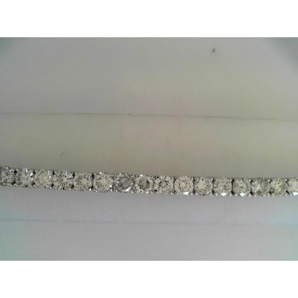 Diamond Bracelet Shelle Jewelers, Inc Northbrook, IL