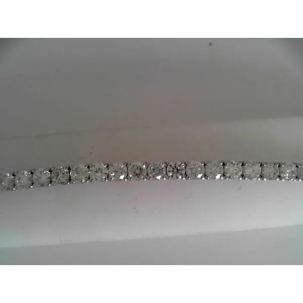 Diamond Bracelet Shelle Jewelers, Inc Northbrook, IL