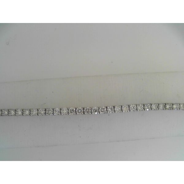 Diamond Bracelet Shelle Jewelers, Inc Northbrook, IL