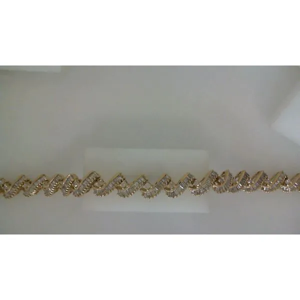 Diamond Bracelet Shelle Jewelers, Inc Northbrook, IL