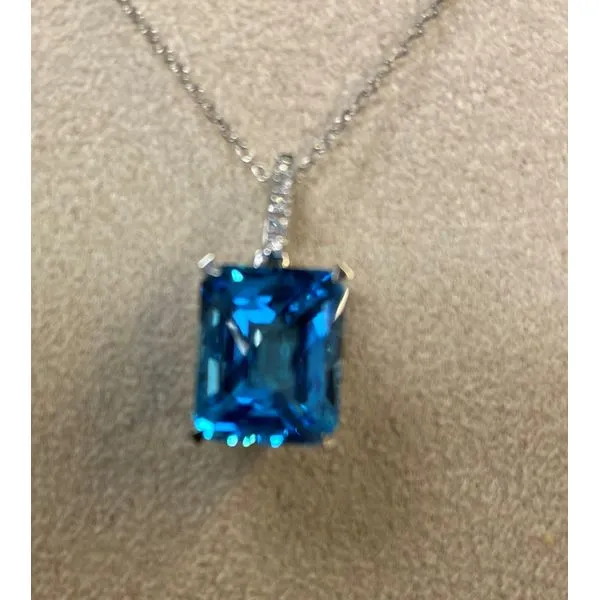 Colored Stone Pendants Shelle Jewelers, Inc Northbrook, IL