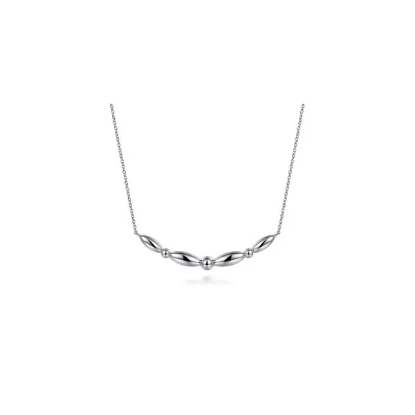 Silver Necklace Shelle Jewelers, Inc Northbrook, IL